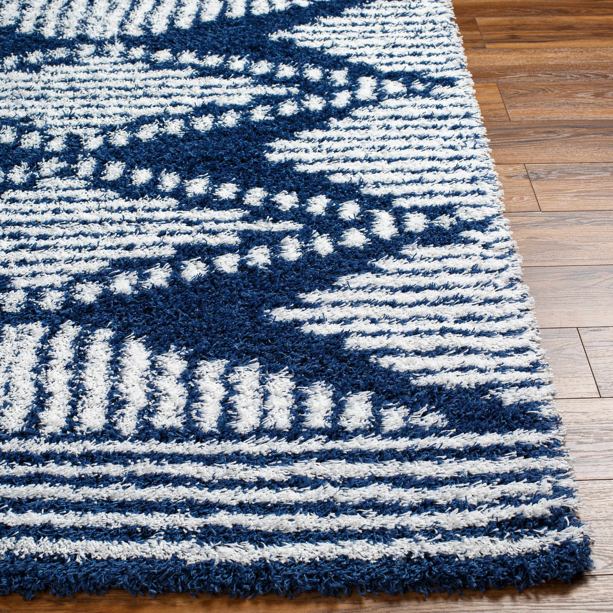 Blue Grey Off White Shag Area Rug Q327719