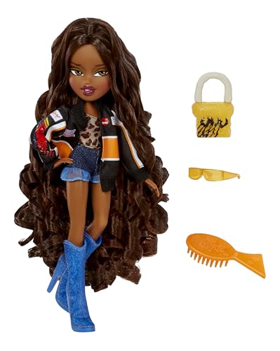 Sasha Fashion Doll with Accessories D407