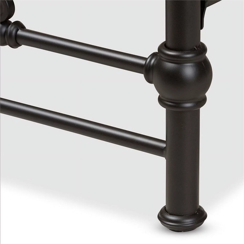 Queen Bed in Black C551630