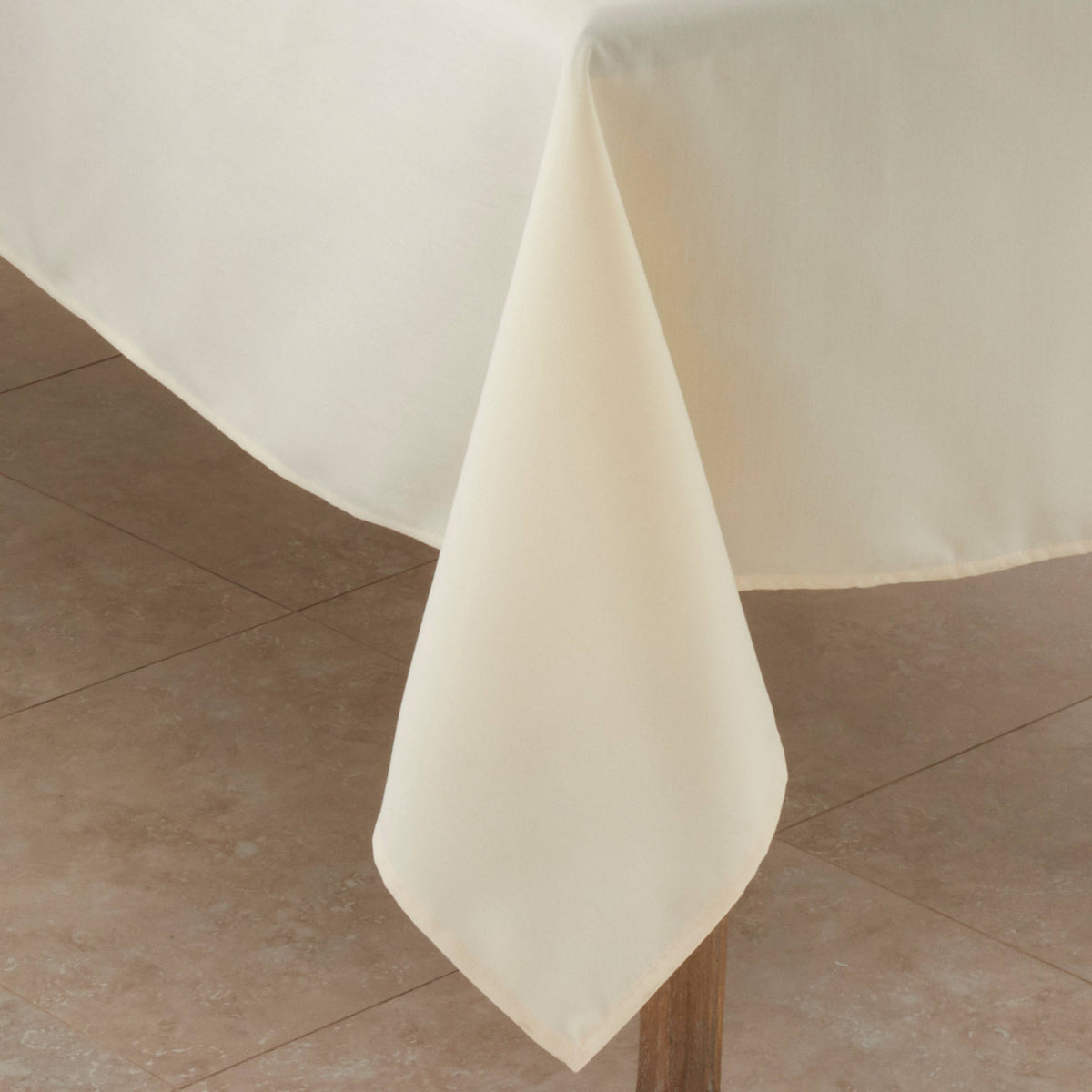 Casual Design Everyday Tablecloth R424429