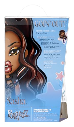 Sasha Fashion Doll with Accessories D407