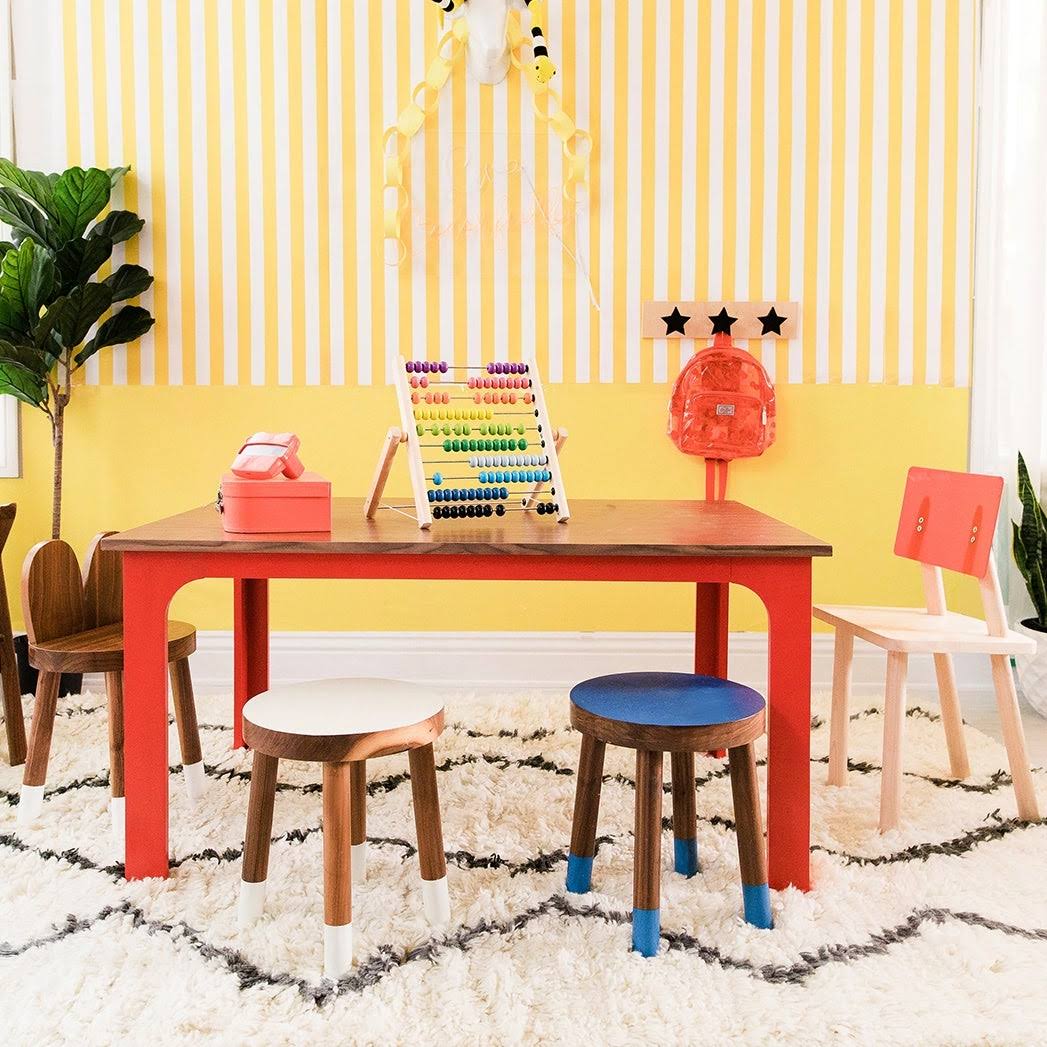 Kids Table O26657