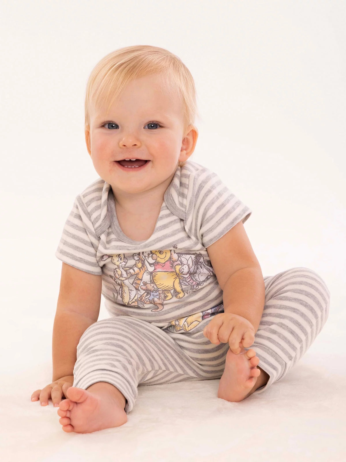 13-Piece Baby Layette Gift Set E515223