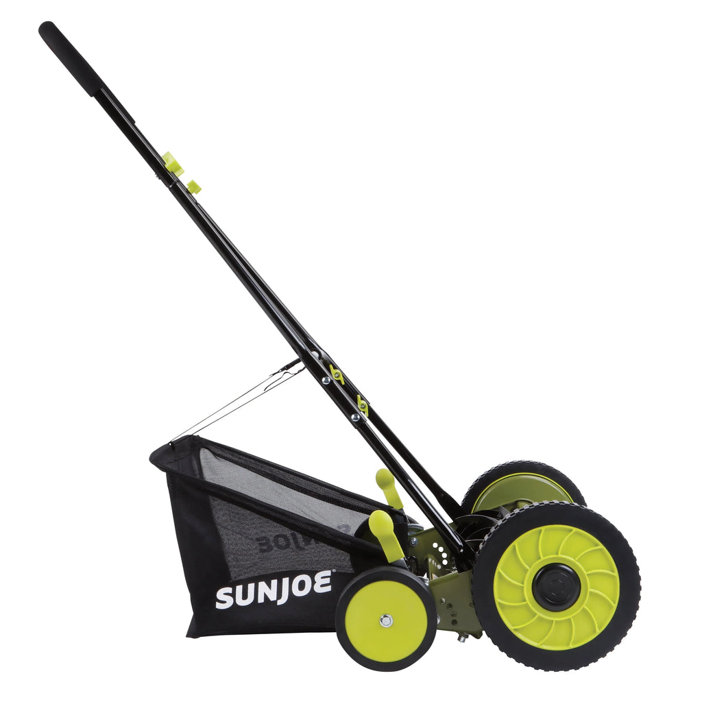 18-inch Manual Reel Mower with Grass Catcher F8268