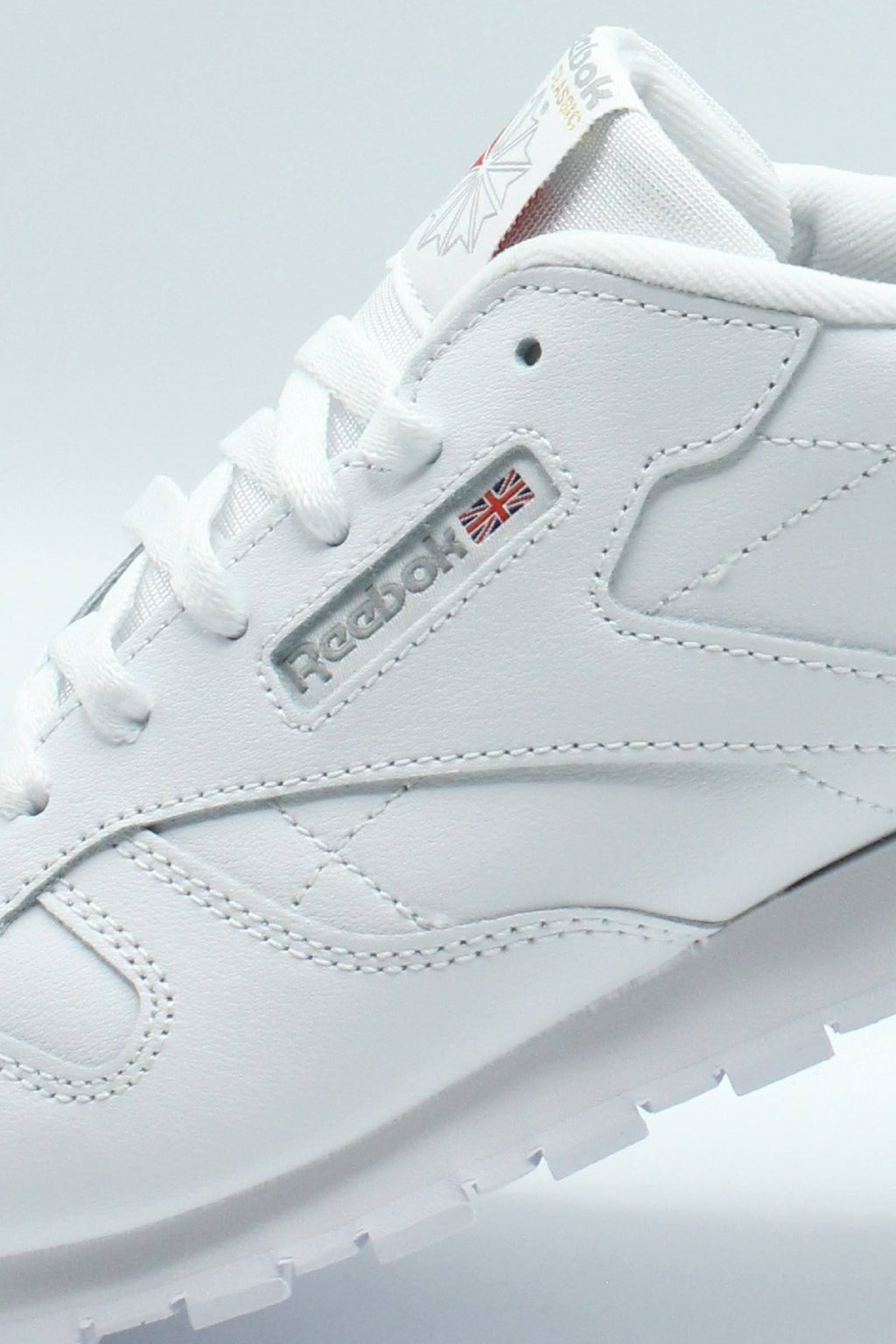 White Leather Trainers S869