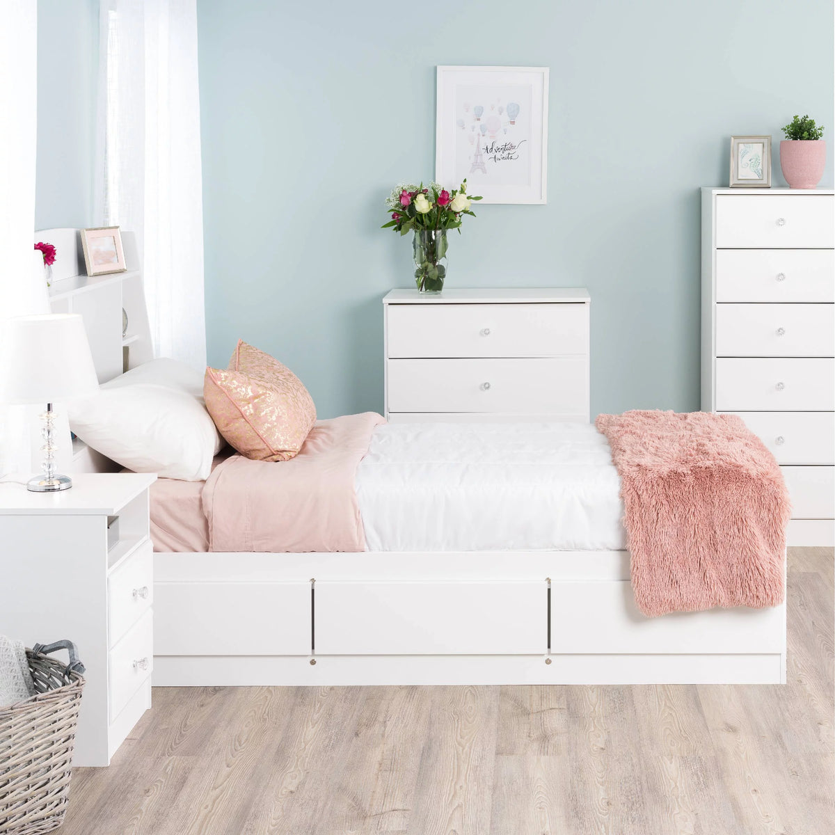 6 Drawer White Chest X882